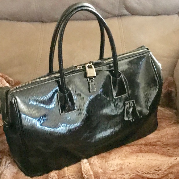 Vintage Prada Boston Bag Patent Leather, Authentic - Picture 3 of 8